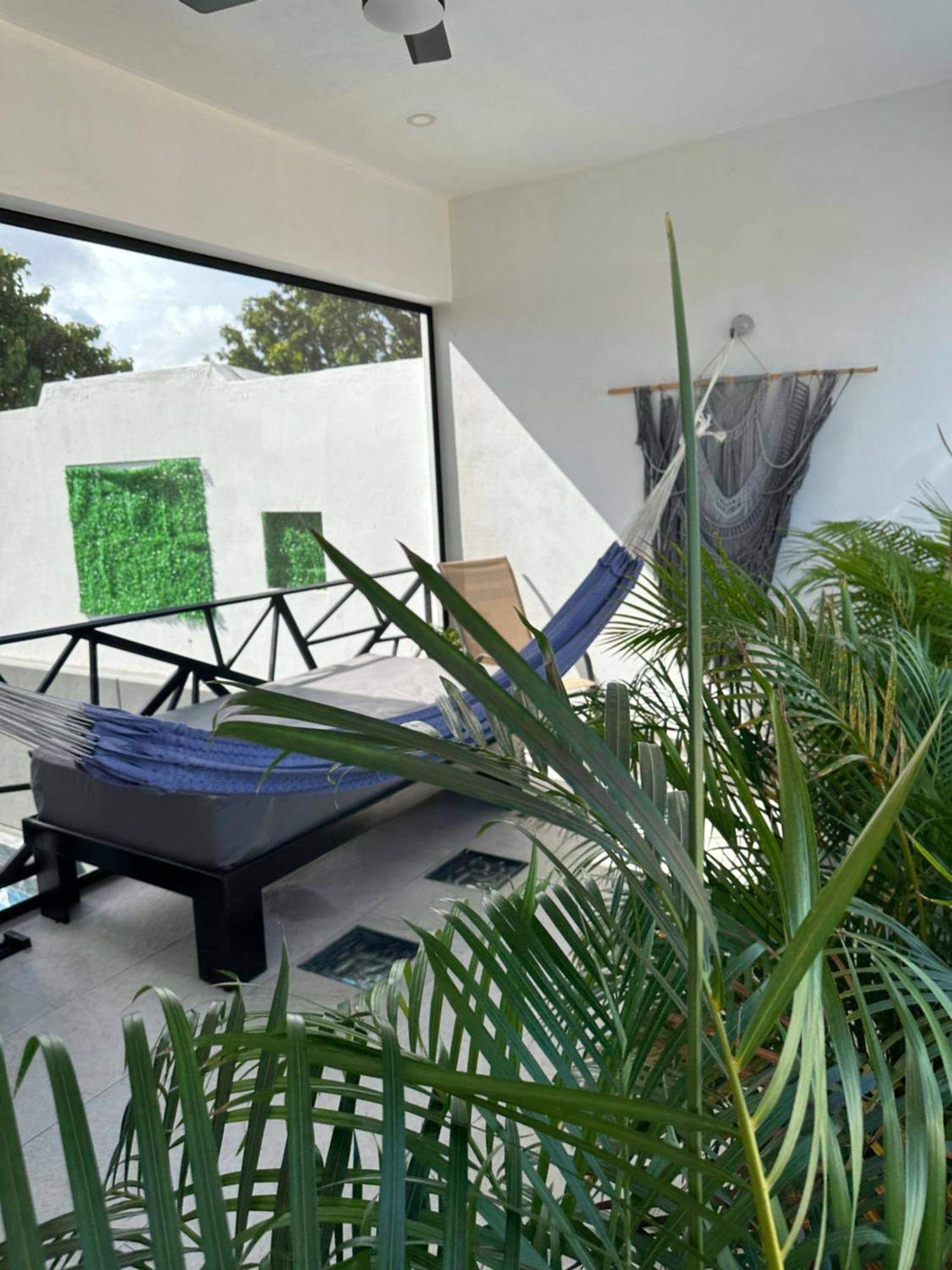 Ferienwohnung Oasis Urban Retreat Cancún Exterior foto