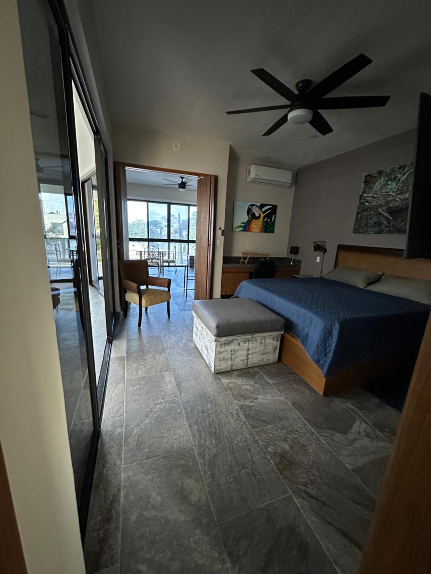 Ferienwohnung Oasis Urban Retreat Cancún Exterior foto