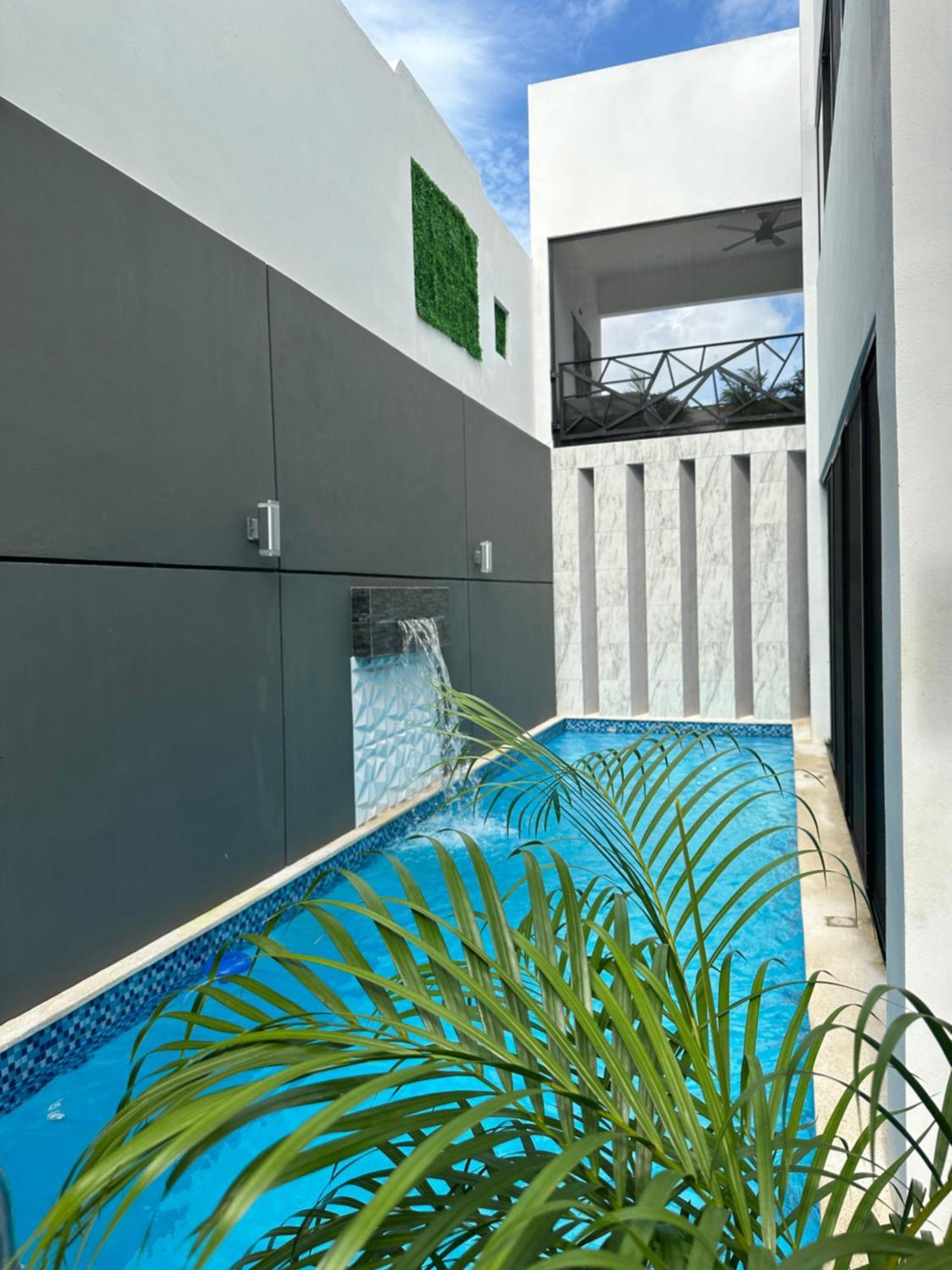 Ferienwohnung Oasis Urban Retreat Cancún Exterior foto