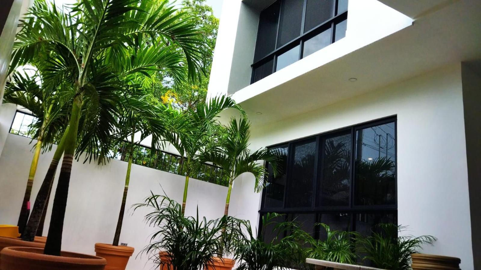Ferienwohnung Oasis Urban Retreat Cancún Exterior foto