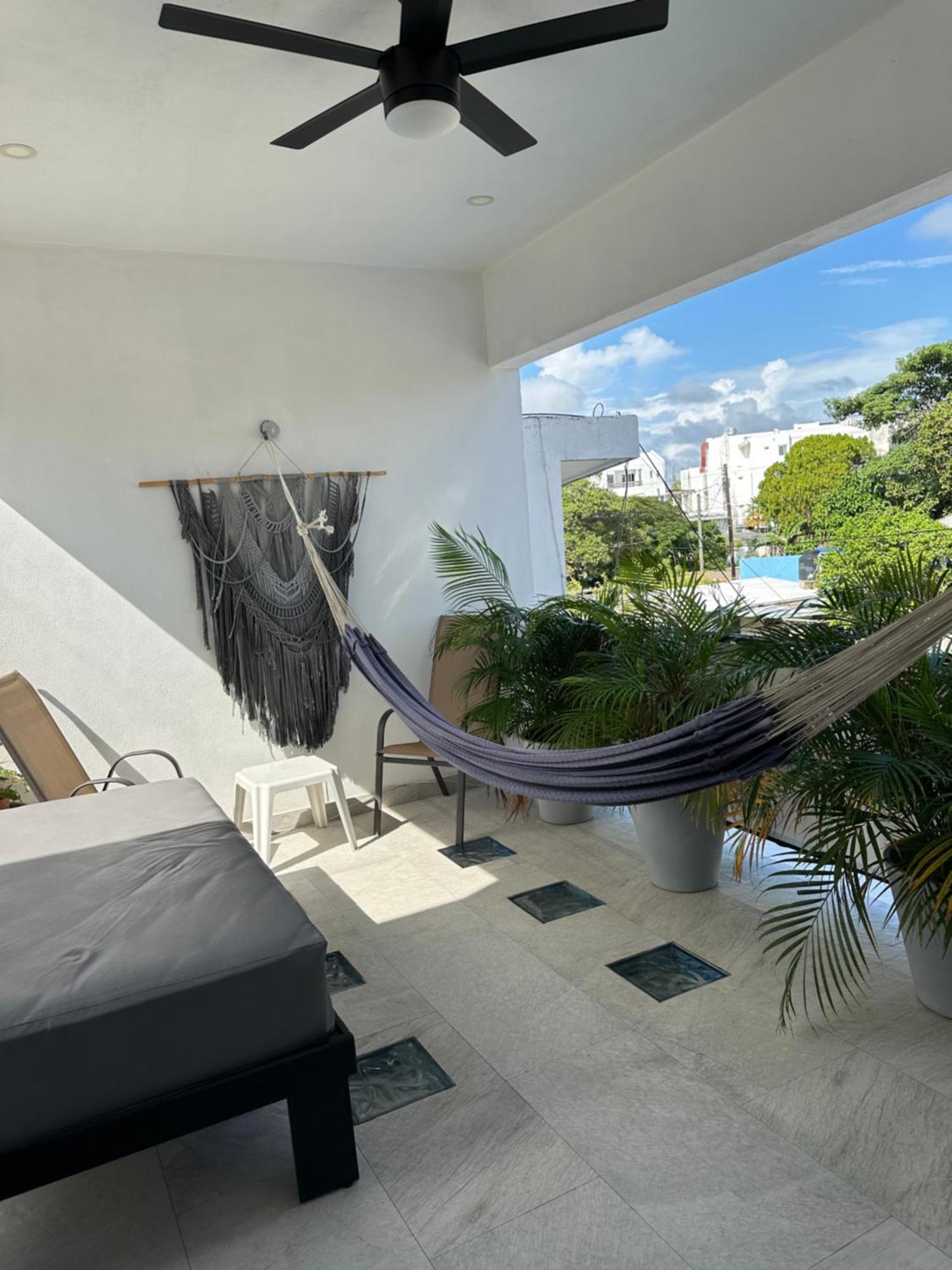 Ferienwohnung Oasis Urban Retreat Cancún Exterior foto